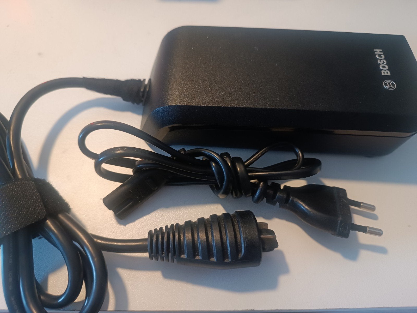 Bosch acculader Compact Active / Performance 0 275 007 915, Fietsen en Brommers, Fietsaccessoires | Fietsaccu's, Ophalen, Zo goed als nieuw