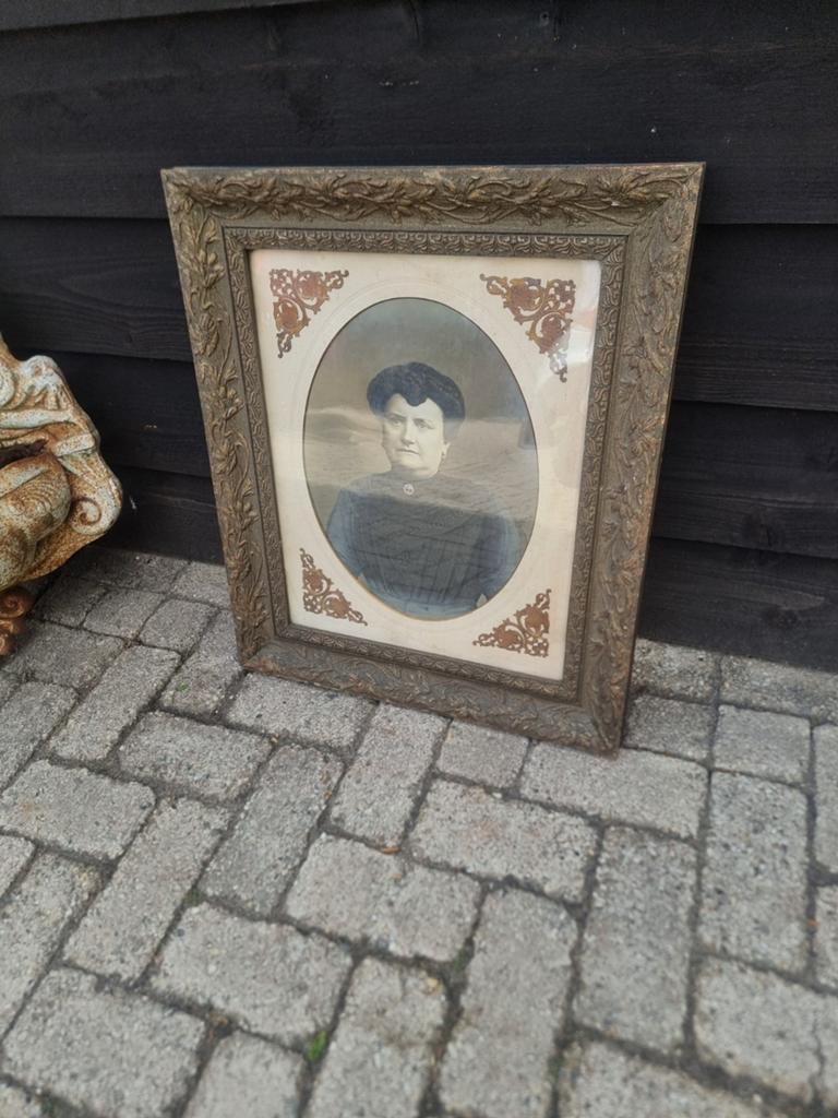 Oud Antiek portret dames schilderij sierlijke lijst, Ophalen