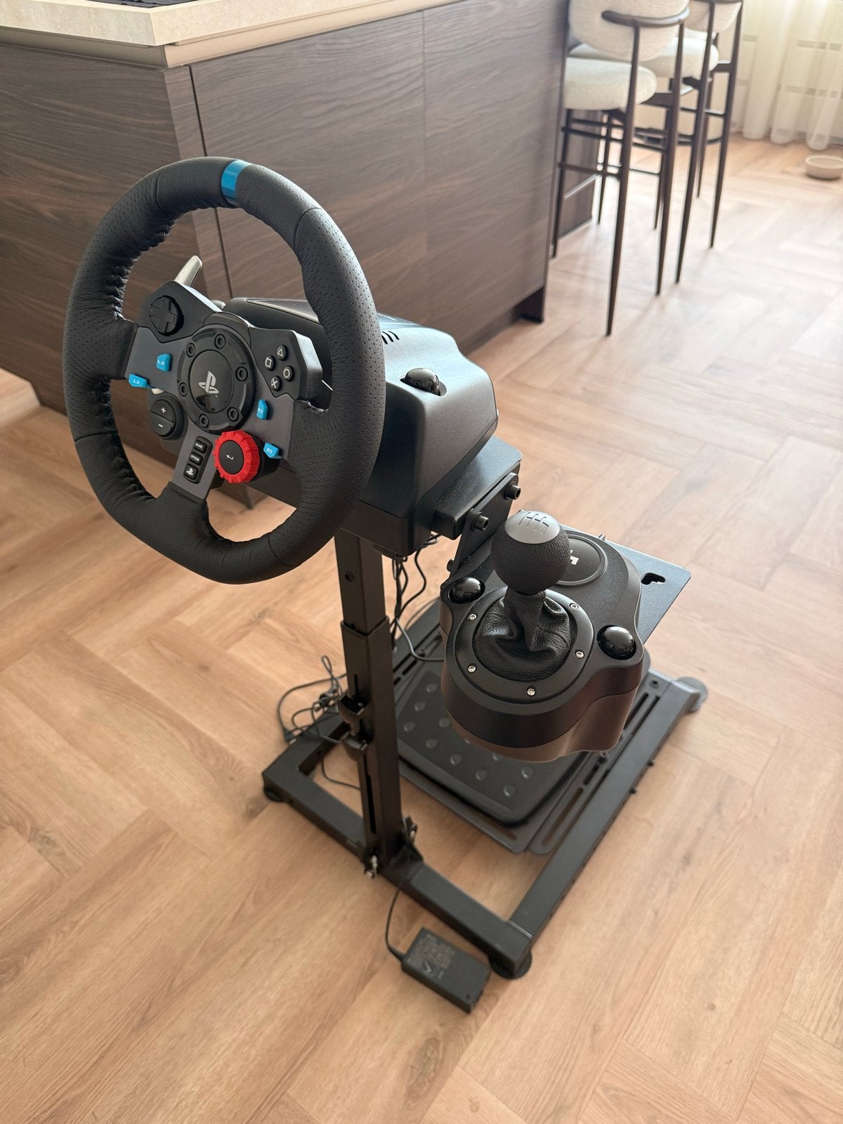 Logitech G29 met Shifter, Pedalen en stand  (PS & PC), Ophalen, Racestuur, Force feedback, Zo goed als nieuw