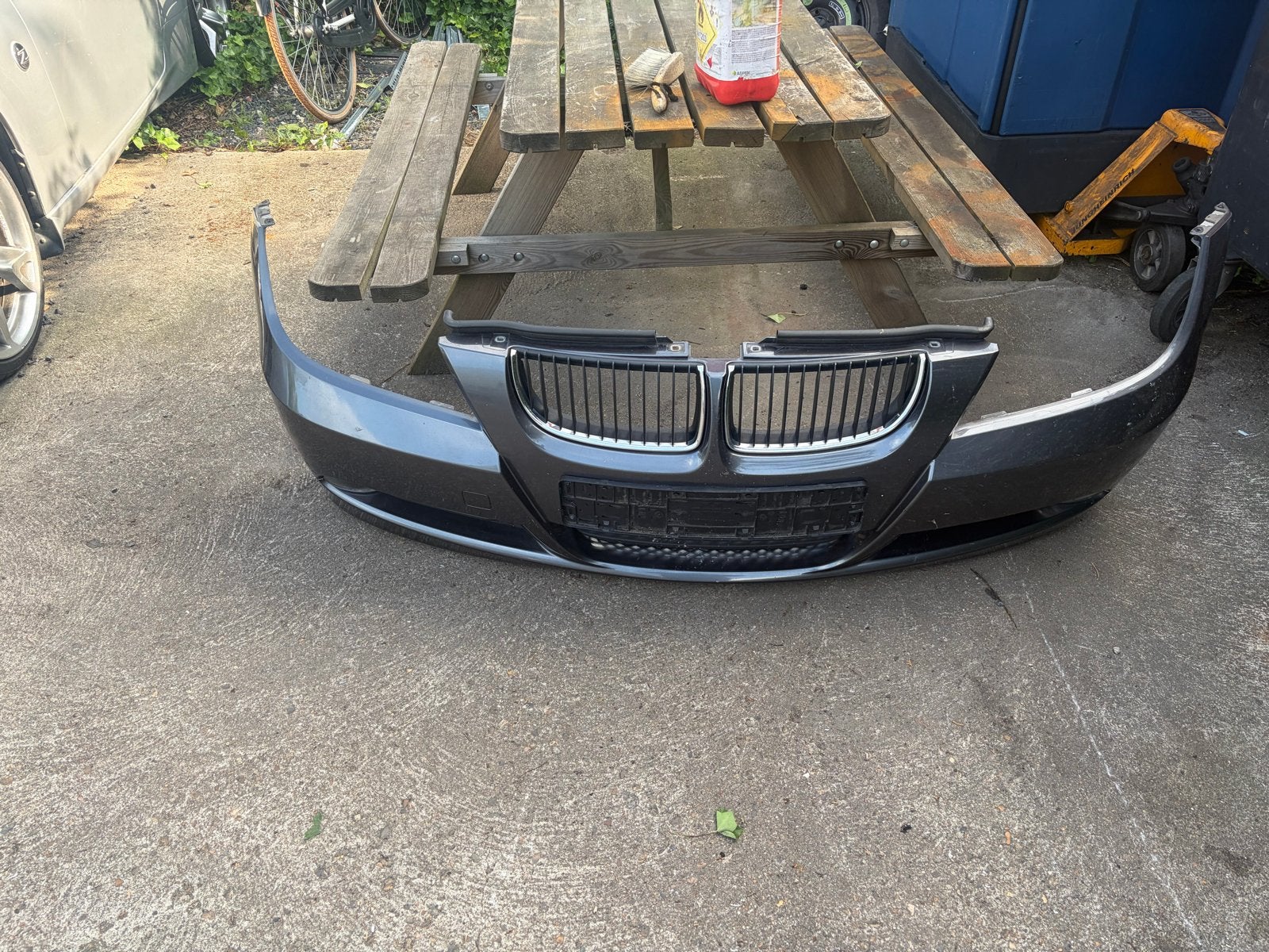 BMW 3 Serie E90/E91 Voorbumper, Auto-onderdelen, Carrosserie en Plaatwerk, Ophalen, Gebruikt, Voor, Bumper