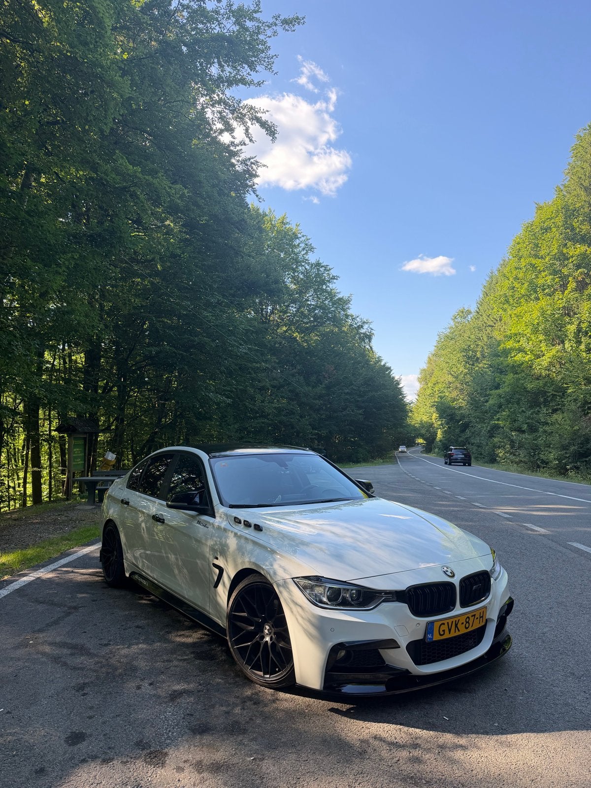 BMW 3-Serie 1.6 316I 2014 Wit, Auto's, 1360 kg, 4 cilinders, Wit, Handgeschakeld