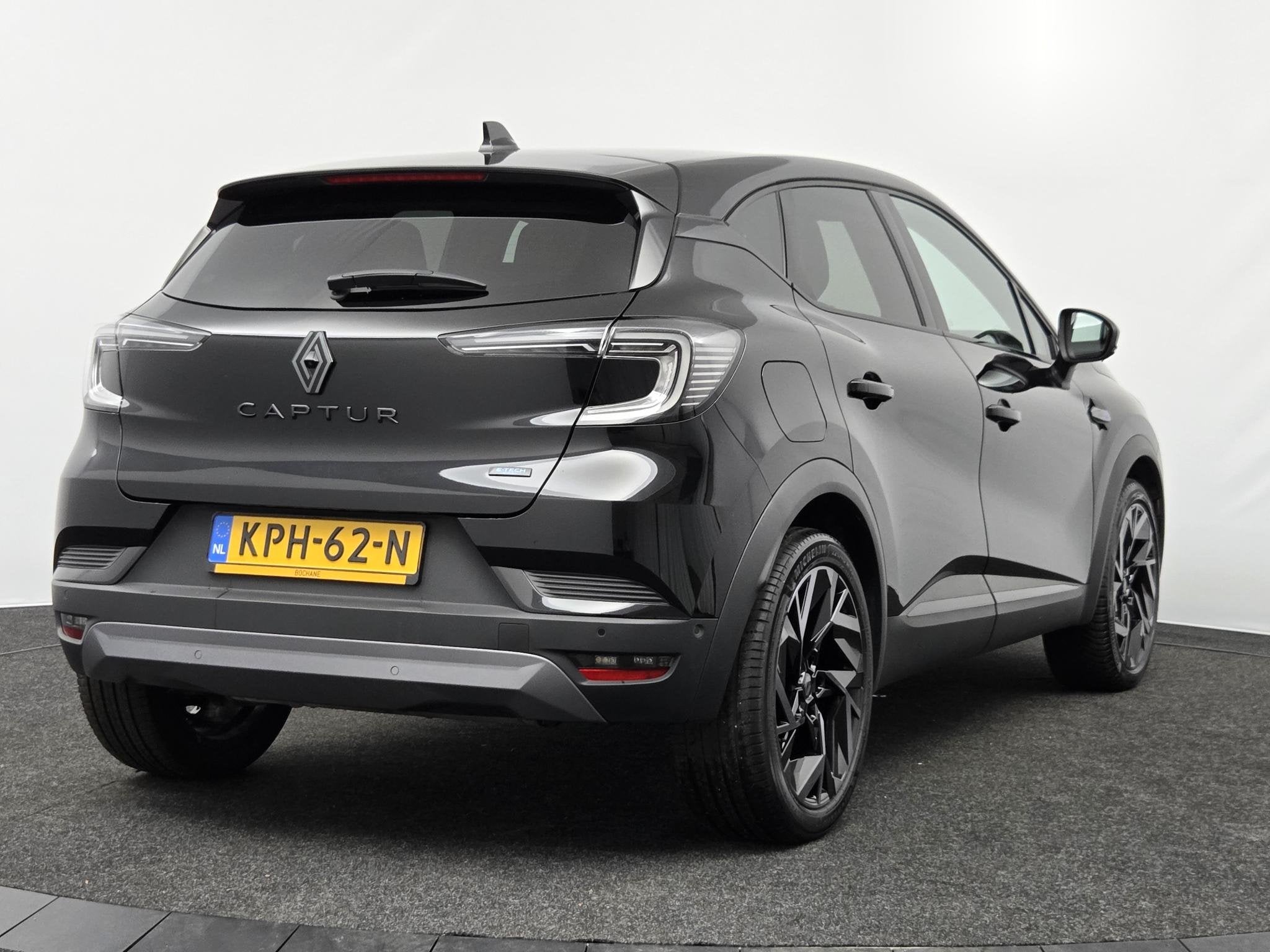 Renault Captur 1.6 E-Tech full hybrid 145 esprit Alpine | Ad, Auto's, 1345 kg, Gebruikt, Met garantie (alle), Zwart