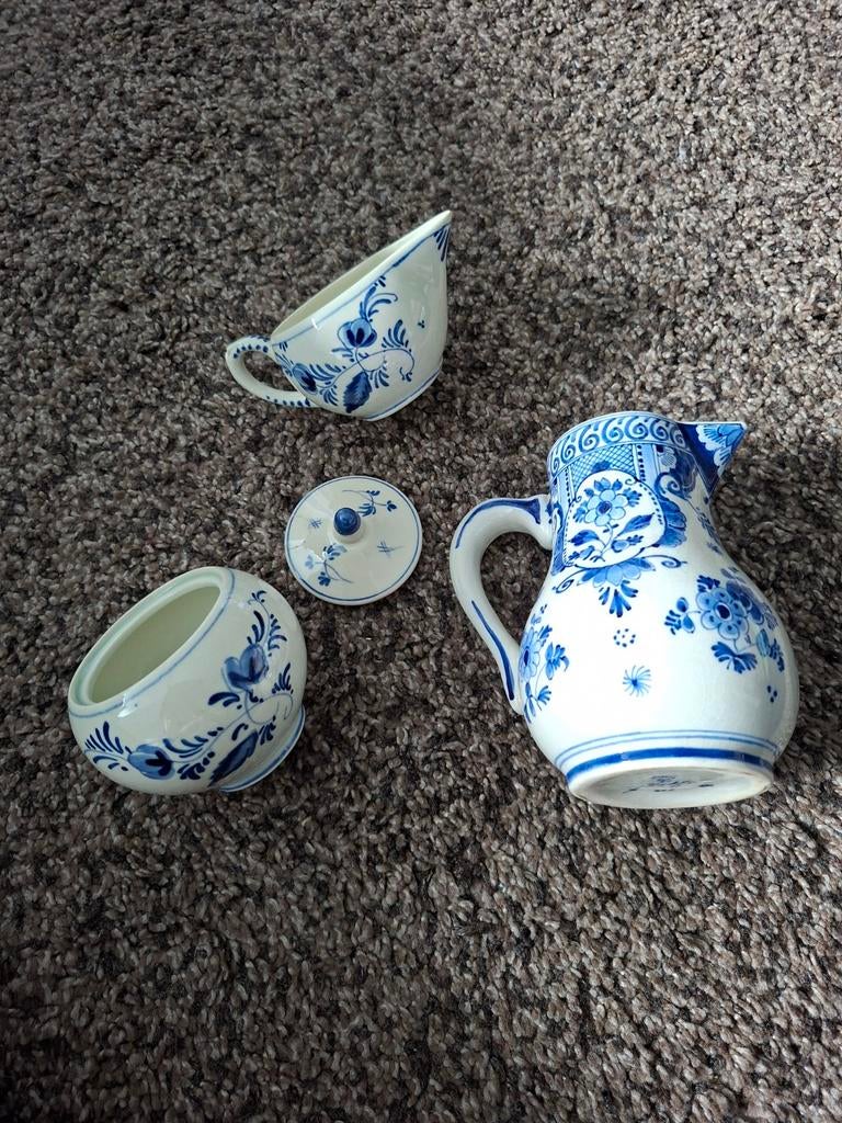 Delfts blauw set: suikerpot en 2 melkkannetjes, Antiek en Kunst, Ophalen