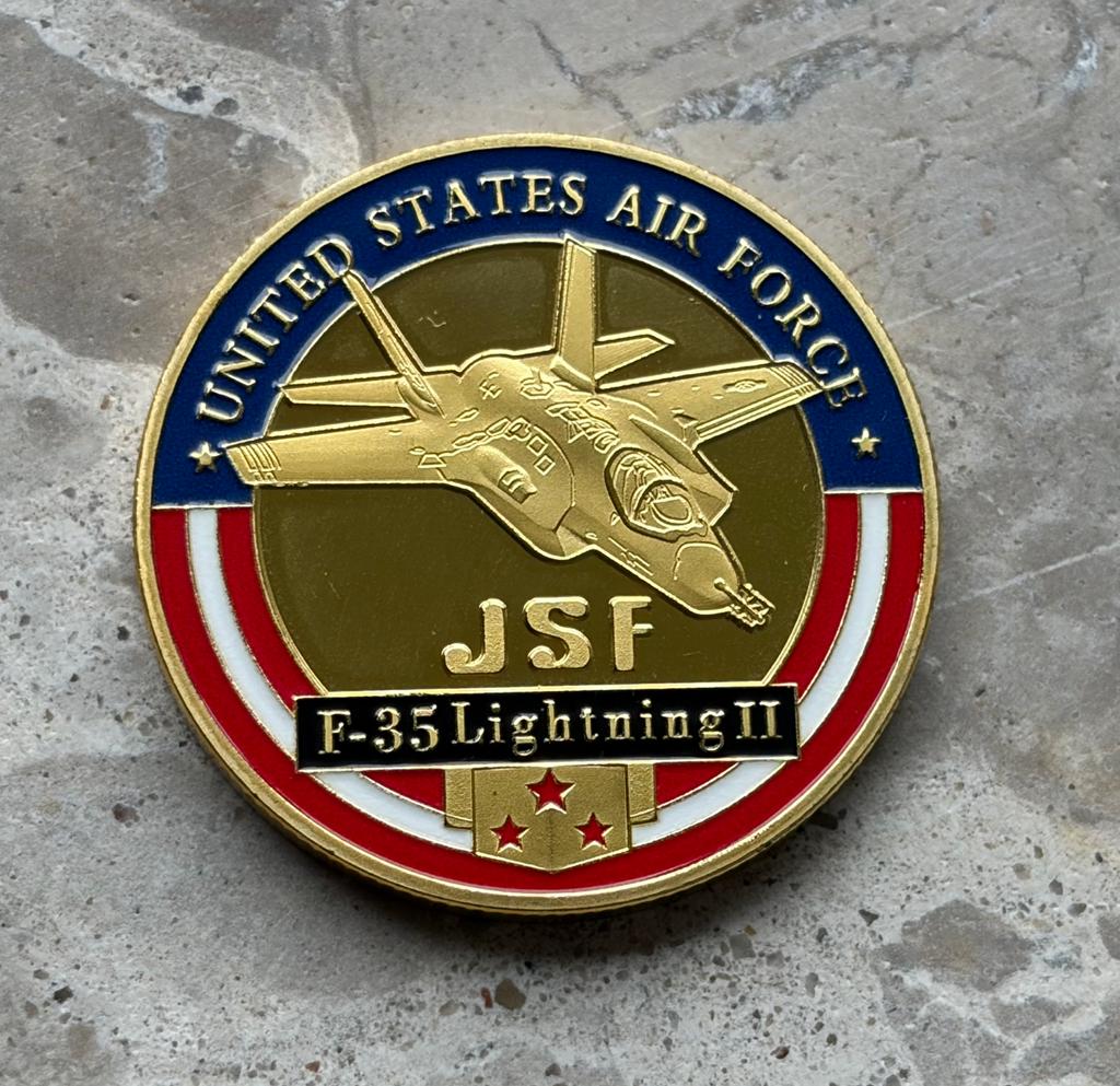 US Air Force F-35 lightning 2 coin, Ophalen of Verzenden, Luchtmacht, Amerika, Embleem of Badge