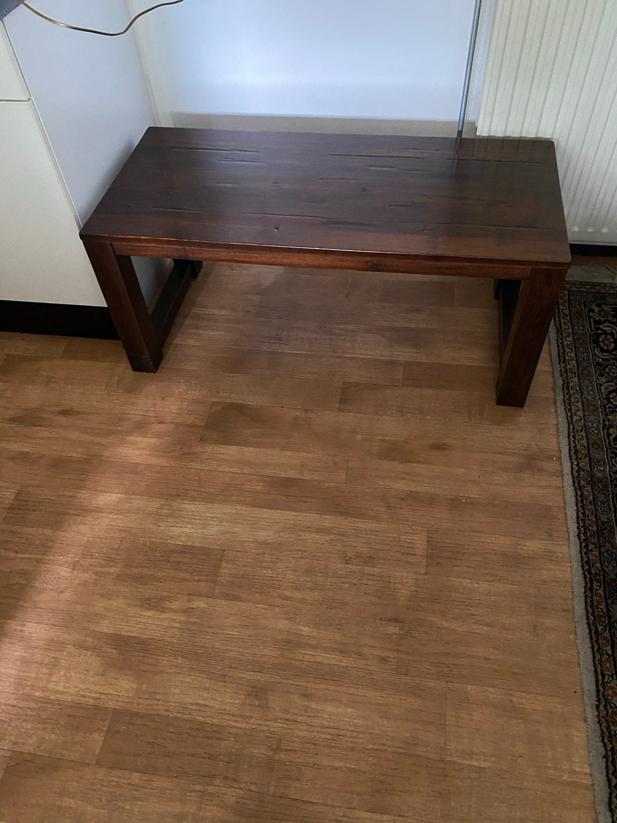 Mooie koloniale salontafel in zeer goede staat, Huis en Inrichting, Tafels | Salontafels, Ophalen of Verzenden, Zo goed als nieuw