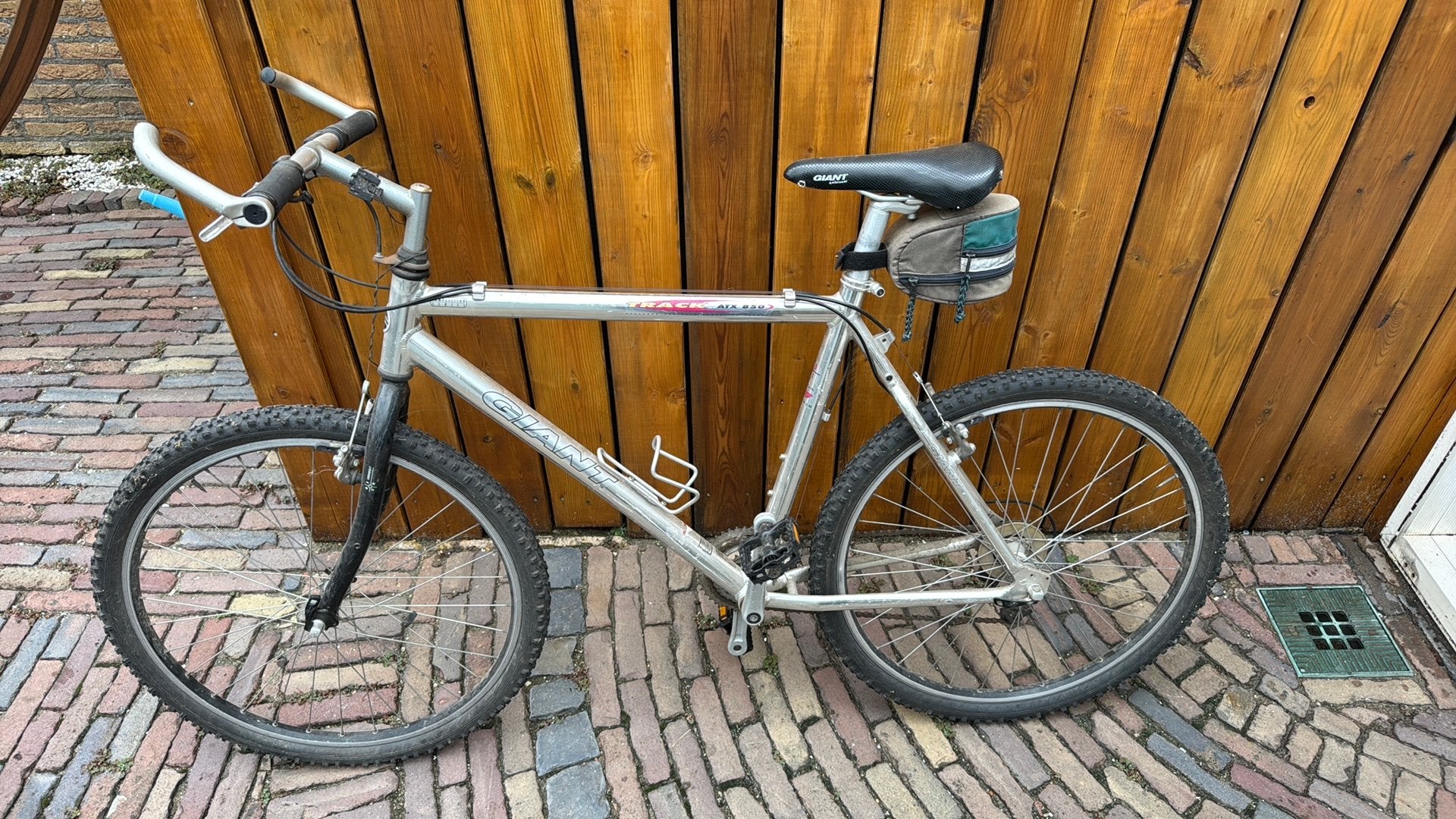 Mountainbike, Ophalen, Minder dan 10 versnellingen, 26 inch, Giant
