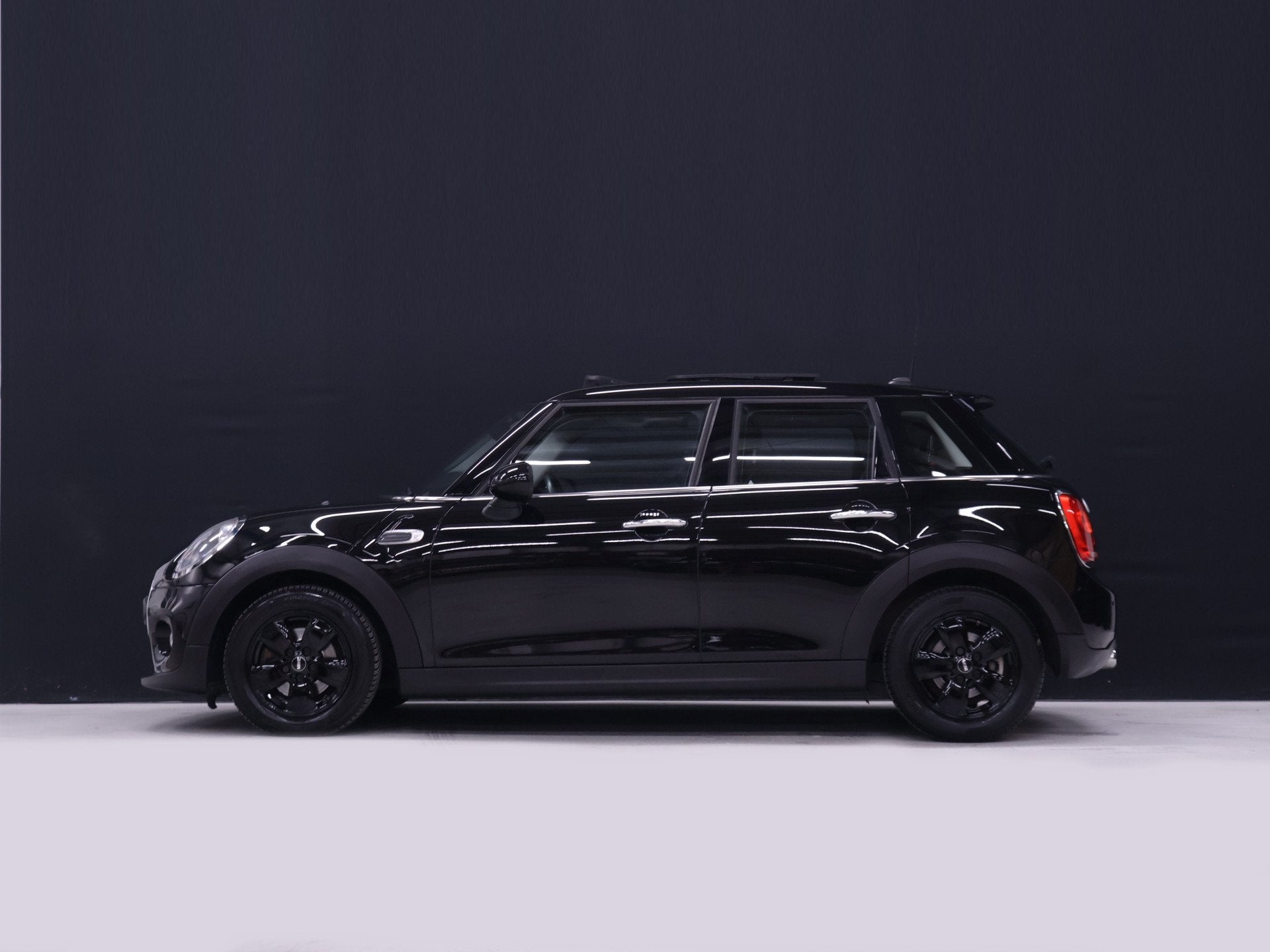 MINI 5-deurs 1.5 Cooper Salt Business [SCHUIFKANTELDAK, CRUI, Gebruikt, Origineel Nederlands, Bedrijf, Bluetooth