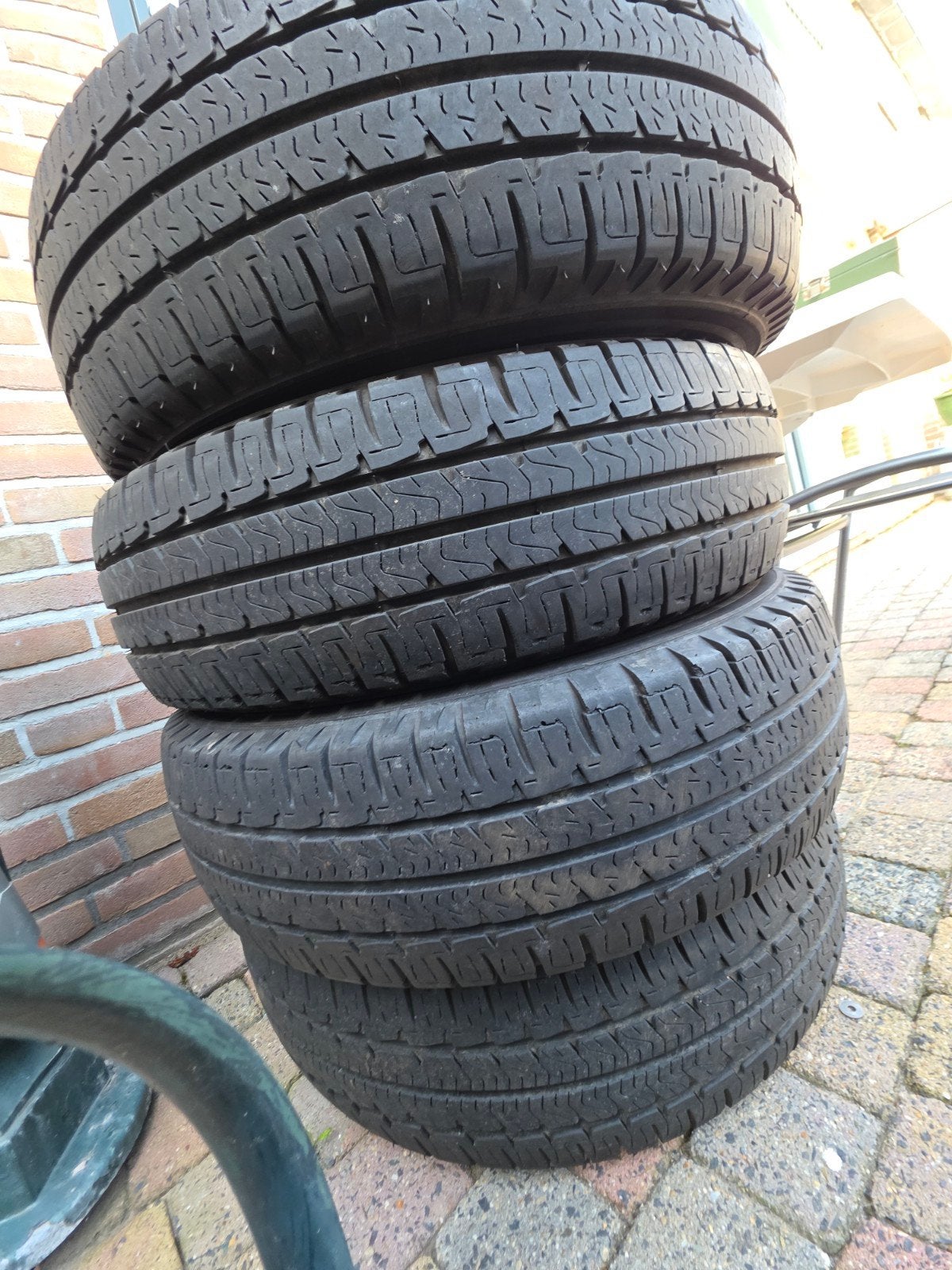 4x Michelin 215/75/R16 CP camperbanden (zonder velg), Ophalen