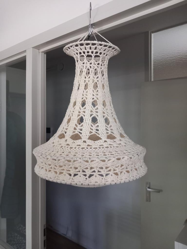 Gehaakte hanglamp, crèmekleurig, vintage stijl, Overige materialen, Minder dan 50 cm, Gebruikt, Ophalen of Verzenden