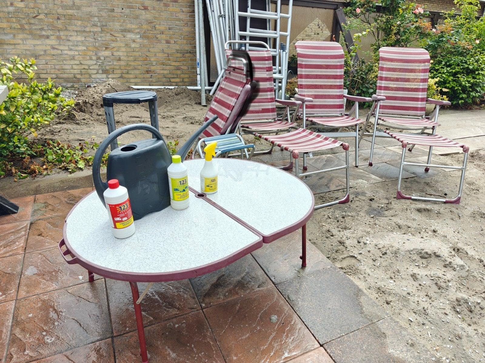 Kampeerset (stoelen en tafel) en accessoires, Ophalen, Campingstoel