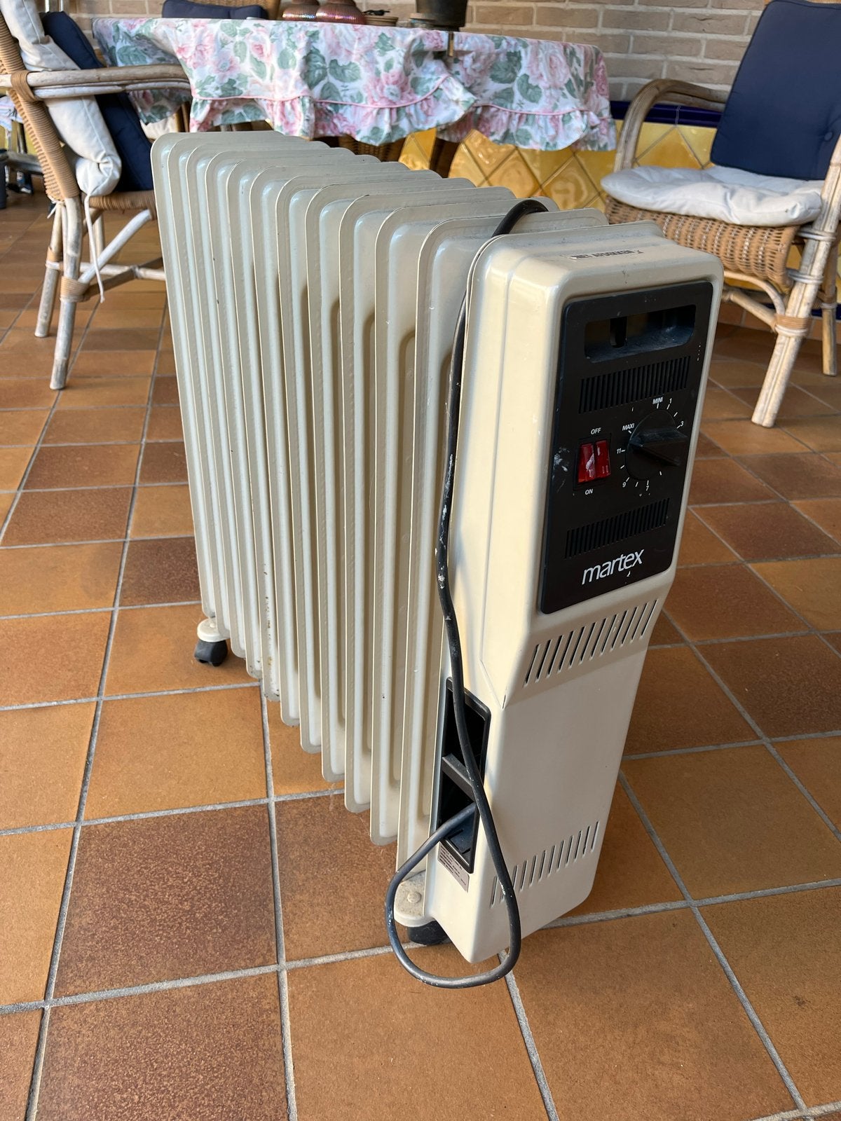 Martex Oliegevulde Radiator - 2000W, Ophalen, Gebruikt, Radiator, 60 tot 150 cm