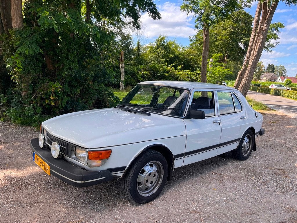 Saab 99 2.0 GL H5, Auto's, Saab, Bedrijf, Te koop, Saab 99, Benzine, Sedan, Handgeschakeld, Origineel Nederlands, Wit, Voorwielaandrijving