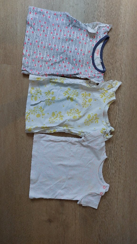 T shirts meisje maat 62, Kinderen en Baby's, Babykleding | Maat 62, Meisje, Ophalen of Verzenden, Zo goed als nieuw, Hema
