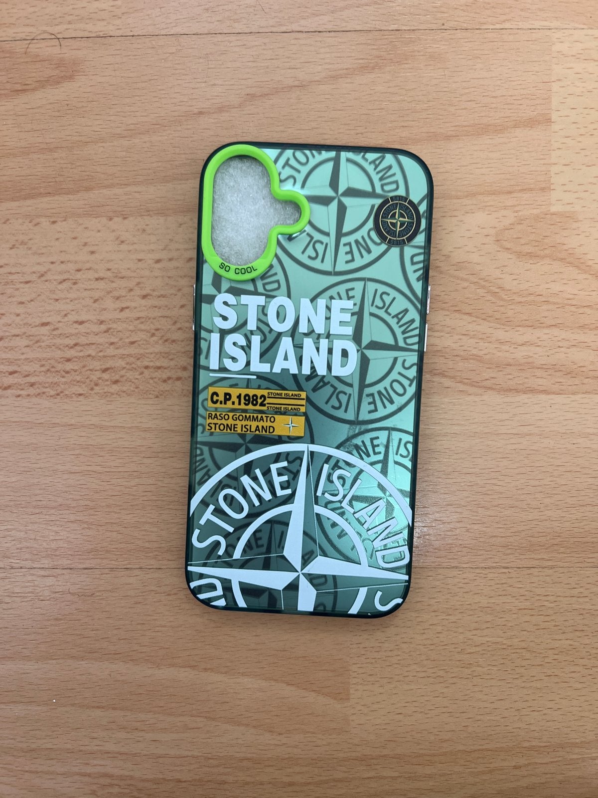 Stone Island Hoesje voor iPhone 16 Plus - Groen, Kunststof, IPhone 16 Plus, Verzenden, Hoesje of Tasje