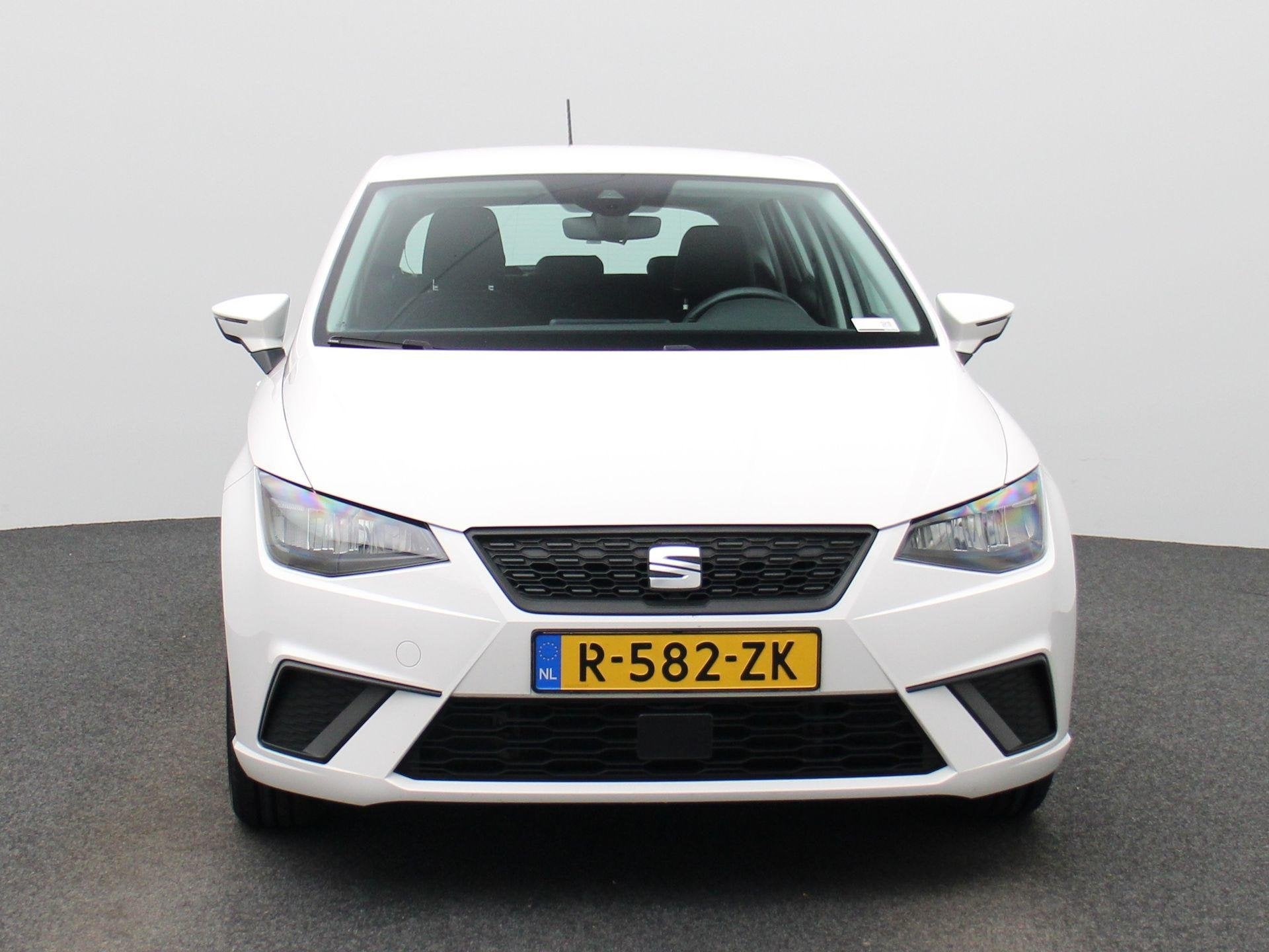 SEAT Ibiza 1.0 EcoTSI Style |APPLE CARPLAY - ANDROID AUTO |, Auto's, Voorwielaandrijving, 12 maanden, Stof, 95 pk