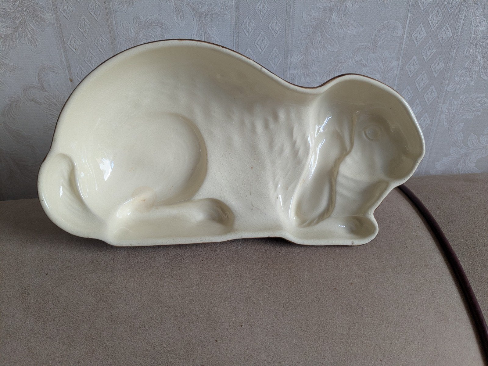 Vintage Konijn Keramische Bakvorm/Puddingvorm - Crème/Bruin, Antiek en Kunst, Antiek | Keramiek en Aardewerk, Ophalen of Verzenden