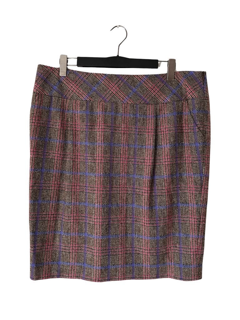 Escada rok 3XL, Kleding | Dames, Maat 46/48 (XL) of groter, Ophalen of Verzenden, Zo goed als nieuw, Onder de knie