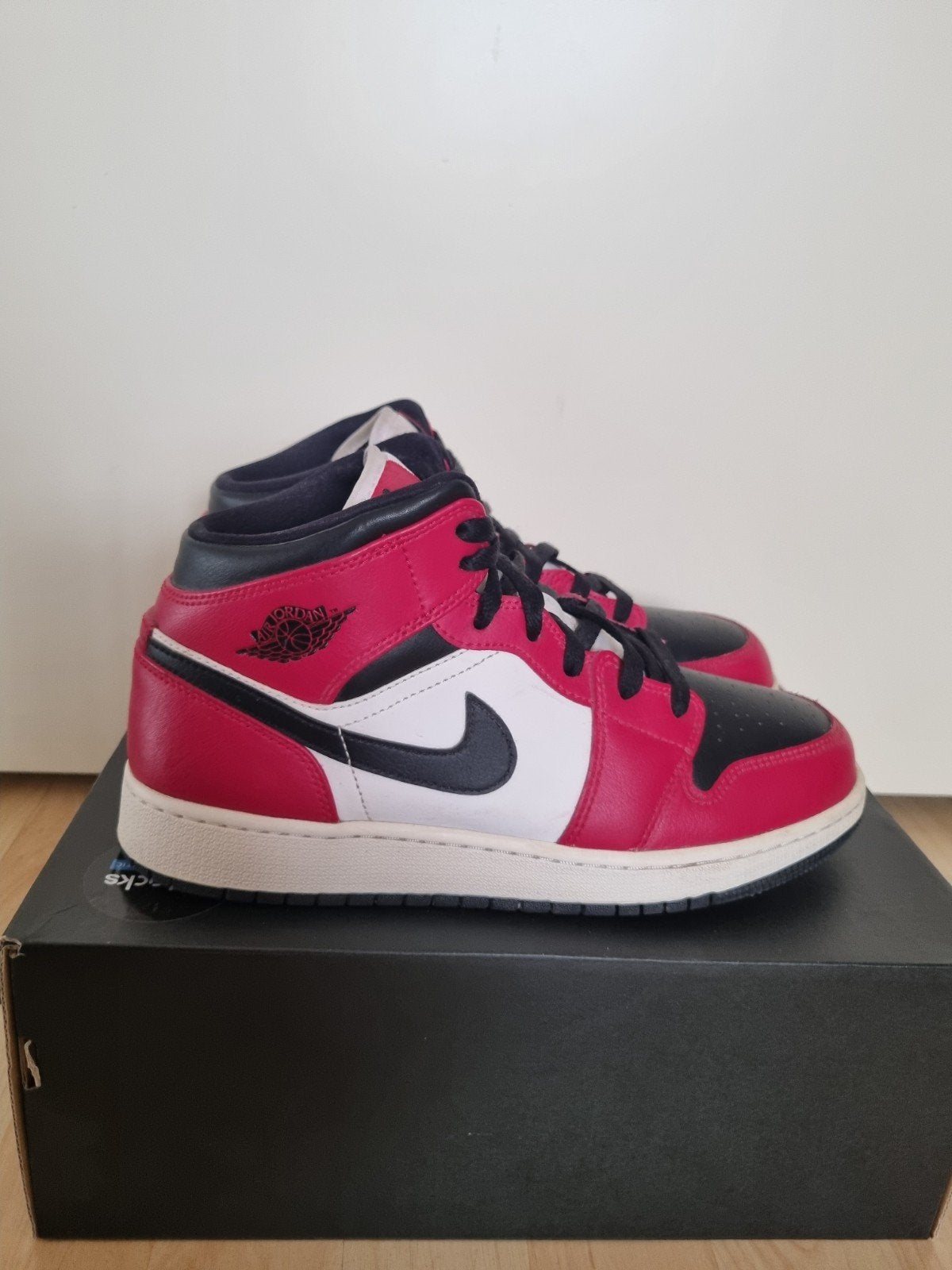 Air Jordan 1 Mid schoenen, Kleding | Heren, Schoenen, Overige kleuren, Ophalen of Verzenden, Nike Air Jordan, Sneakers of Gympen