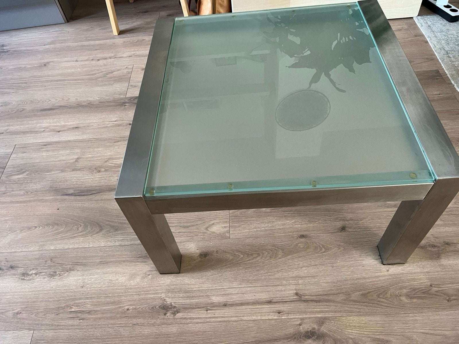 Metalen tafel met glasplaat, Ophalen, Gebruikt, 50 tot 100 cm, 50 tot 100 cm