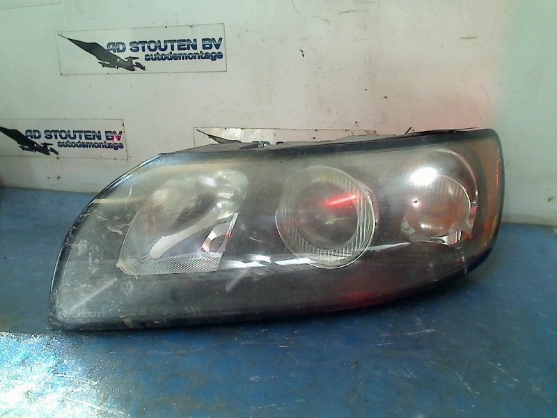 Koplamp Links Volvo S40 (MS) (2004-01/2010-12) 30678898LH, Gebruikt, Siegburger Straße 229, Köln 50679, , Duitsland, Info@volvocars.com