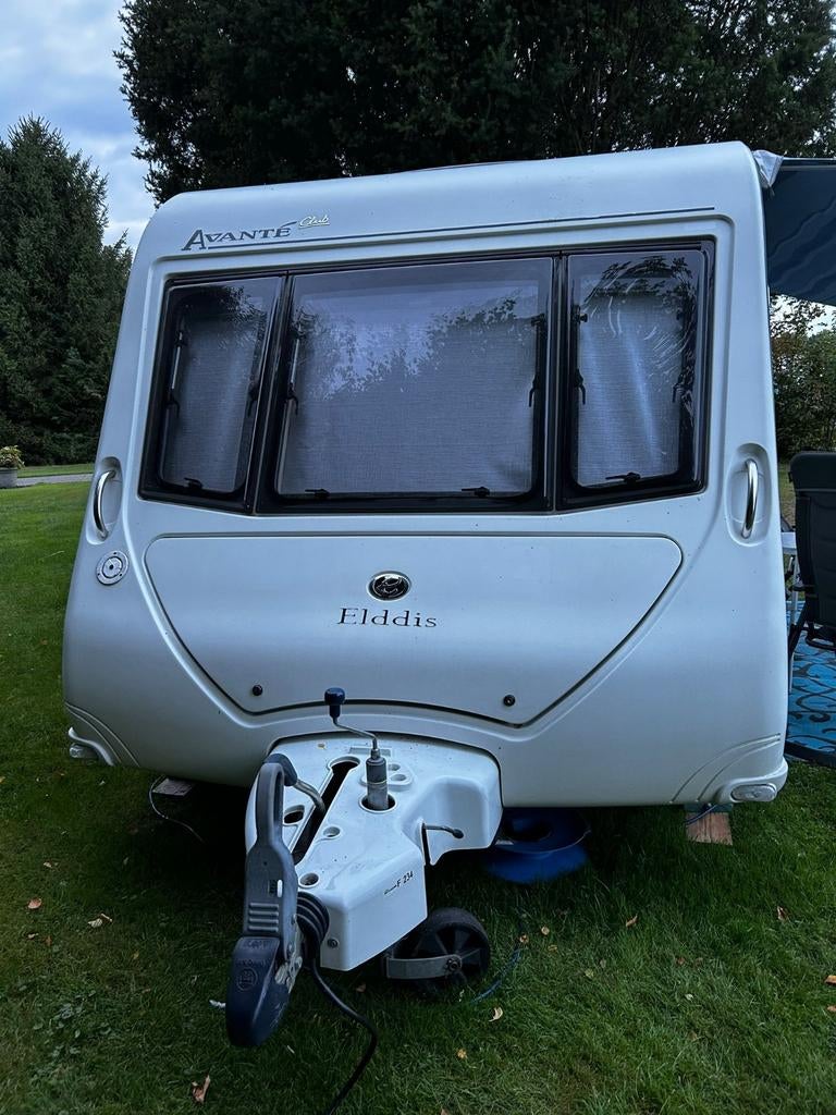 Elddis Avante Club 362 - Compacte en complete caravan, Caravans en Kamperen, Standaardzit, Koelkast, Tot en met 2, Particulier