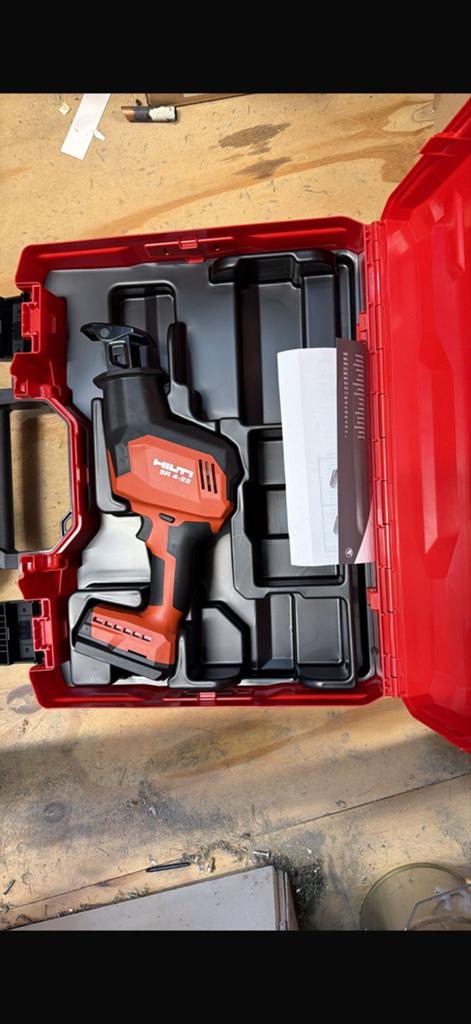 HILTI SR 4-22 reciprozaag 100% nieuw incl koffer, 70 mm of meer, Nieuw, 600 tot 1200 watt, Ophalen of Verzenden