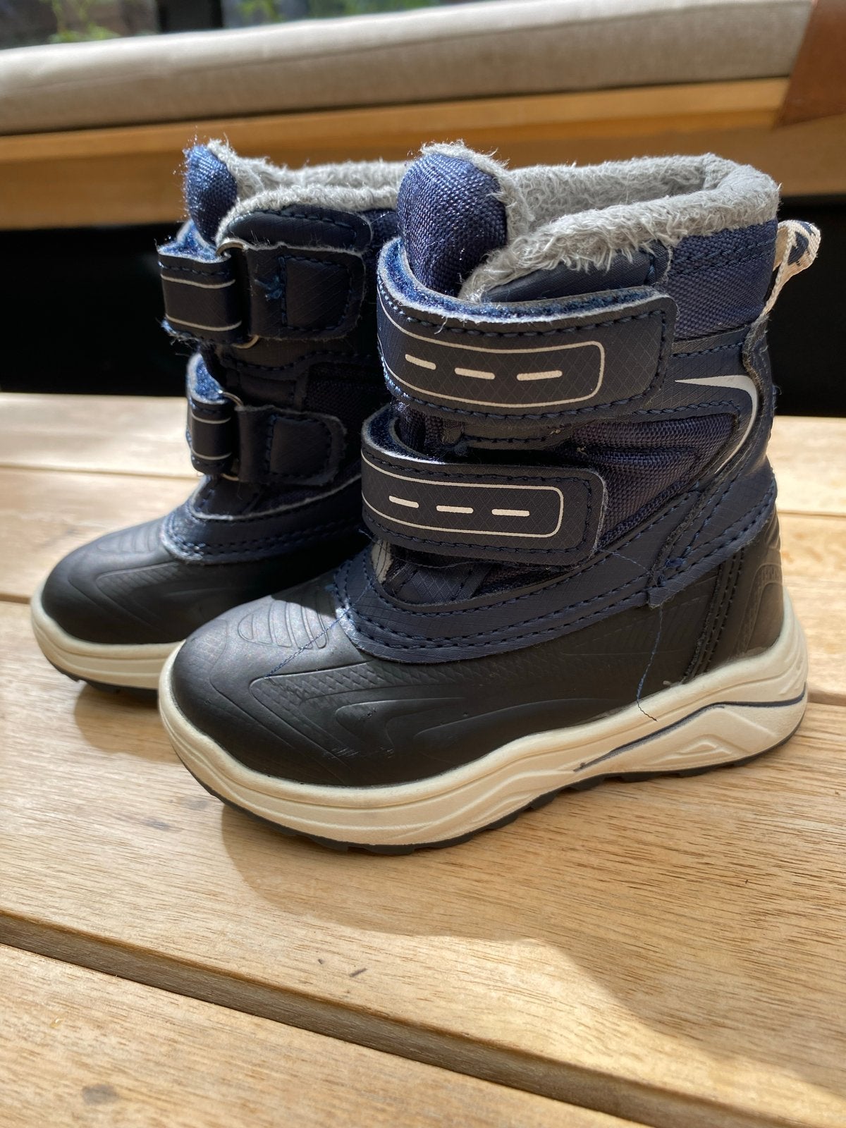 Warme snowboots voor kinderen - Maat 21, Jongen of Meisje, Ophalen of Verzenden, Laarzen, Zo goed als nieuw