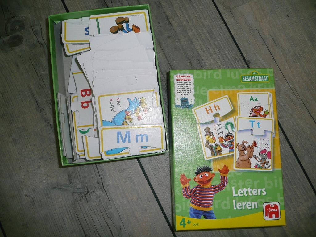 alfabet puzzel sesamstraat (wij versturen niet), Ophalen, 10 tot 50 stukjes, Zo goed als nieuw, 4 tot 6 jaar