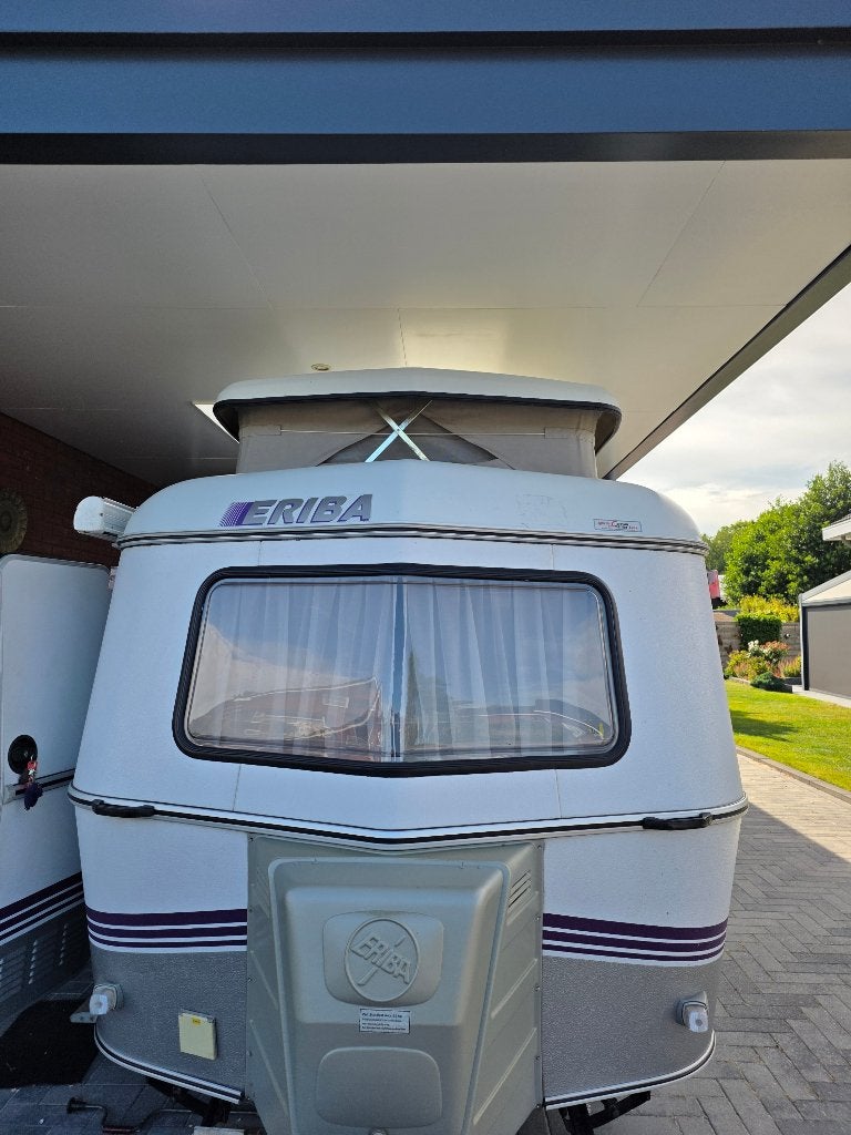 Caravan Eriba Touring Panfam, Standaardzit, Dwarsbed, Tot en met 3, Particulier