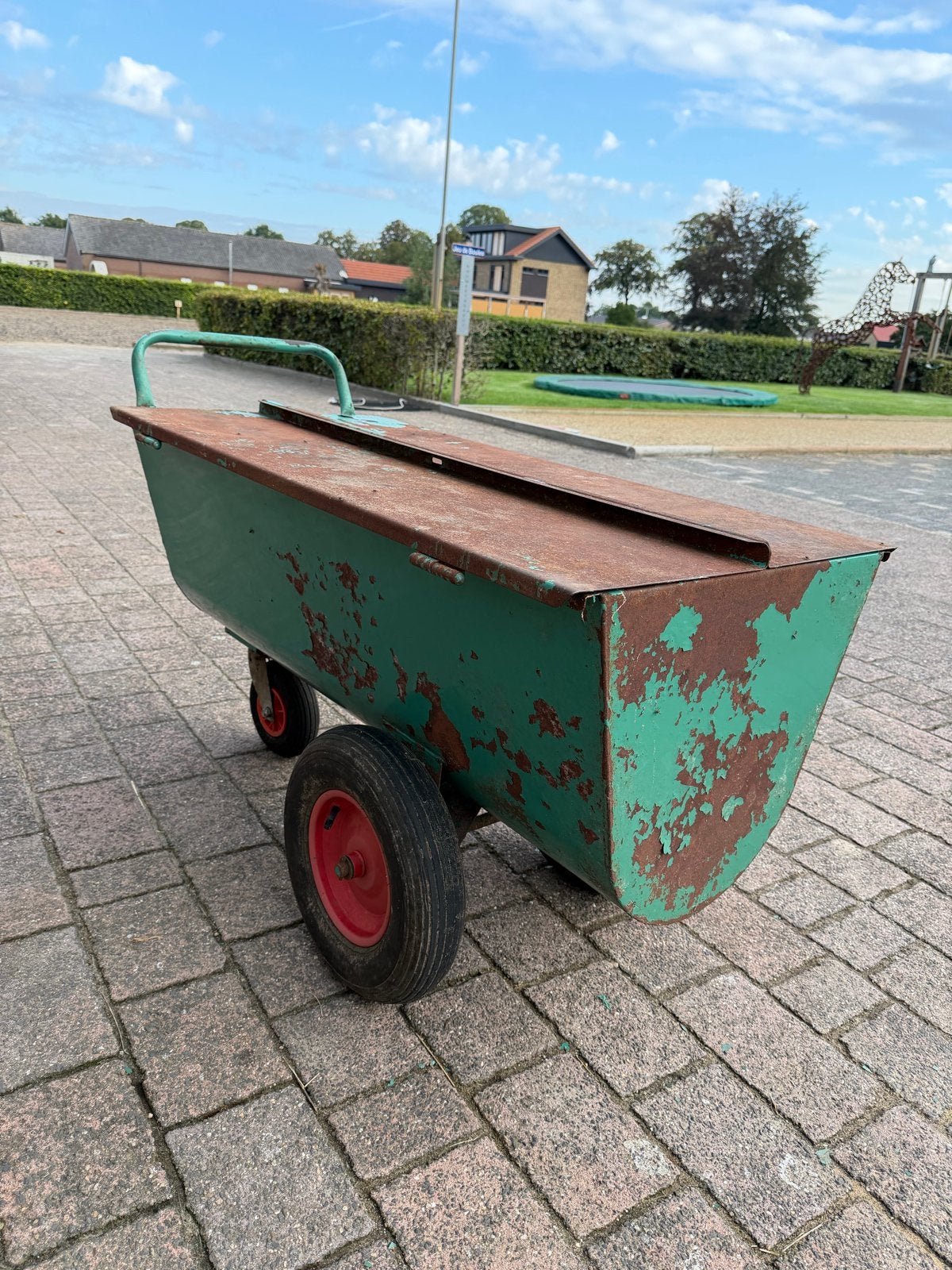 Schwarz Voerwagen met Deksel - 250L, 400kg draagkracht