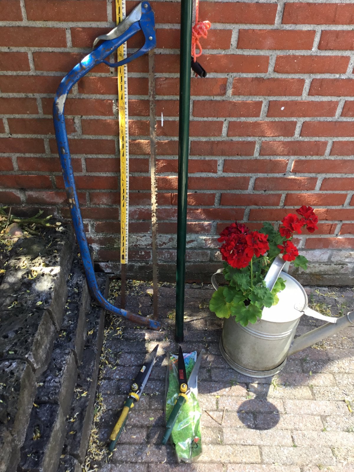 Tuingereedschap oa bomenzaag,laarzen maat 42 en meer., Ophalen, Zo goed als nieuw