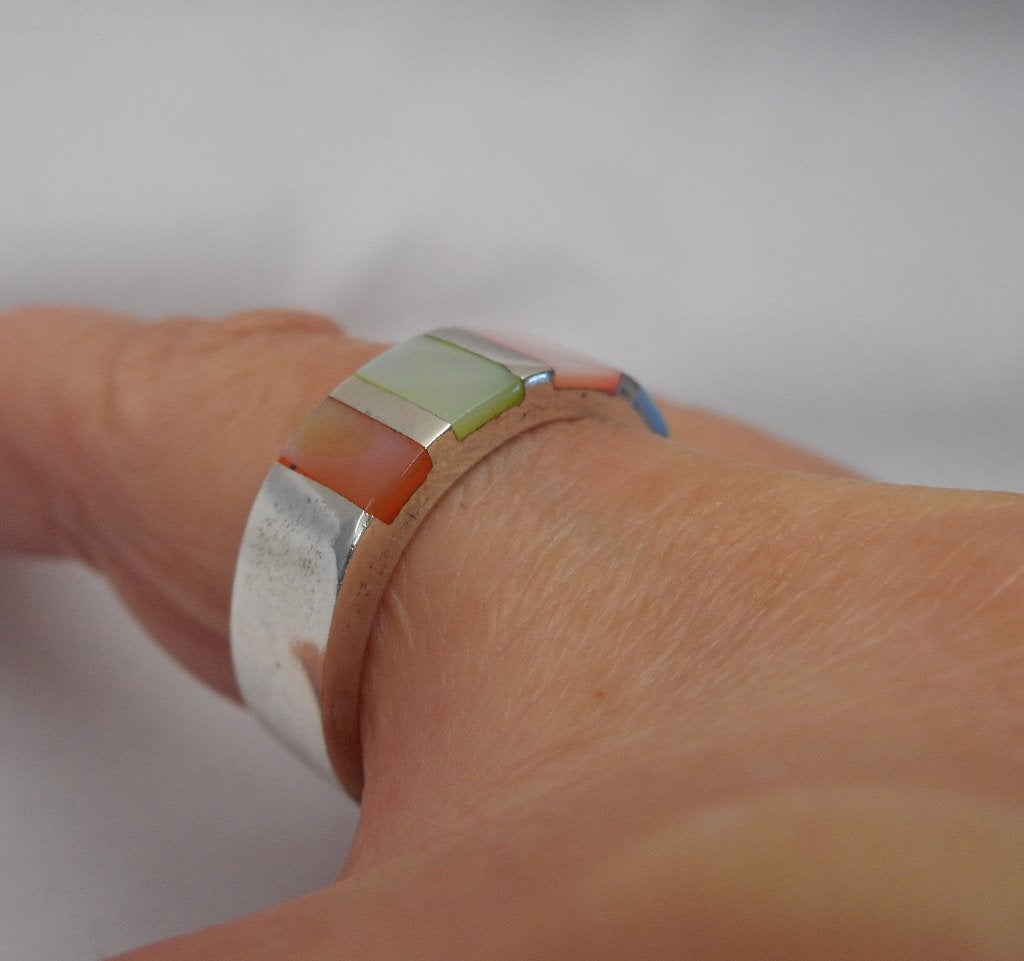 Zilveren massieve ring met parelmoer maat 17 nr.212, Verzenden, Zo goed als nieuw, 17 tot 18, Dame