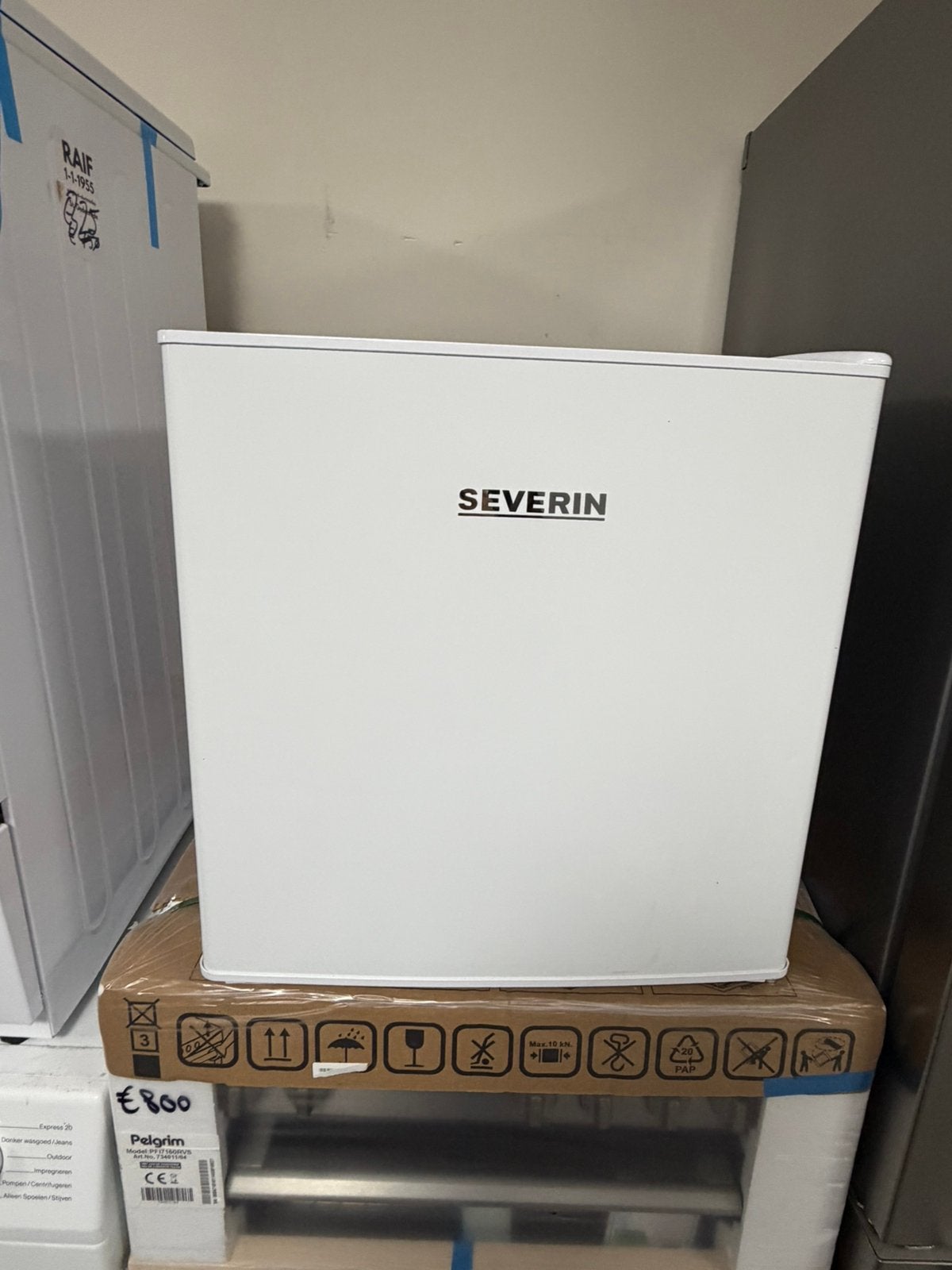 Mini Vriezer Severin GB8886 32L Licht Schade! Gebruikt, Vrieskast, Minder dan 85 cm, Minder dan 60 cm, Ophalen of Verzenden