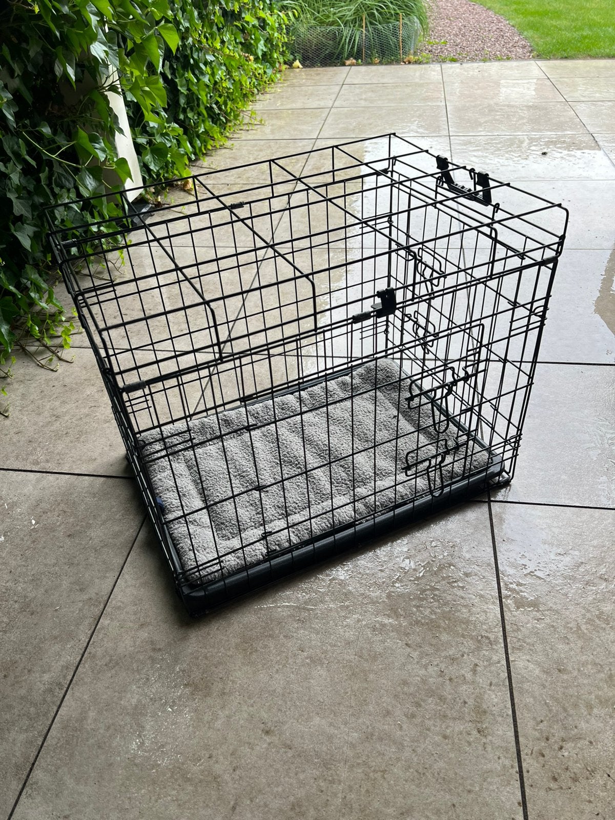 Honden Bench (zwart), Dieren en Toebehoren, Hondenhokken, Ophalen, Gebruikt, Minder dan 65 cm, Minder dan 75 cm