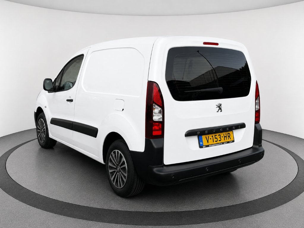 Peugeot Partner 1.6 BlueHDI 100PK|Navigatie | NW Distributie, Voorwielaandrijving, Stof, 4 cilinders, Parkeersensor