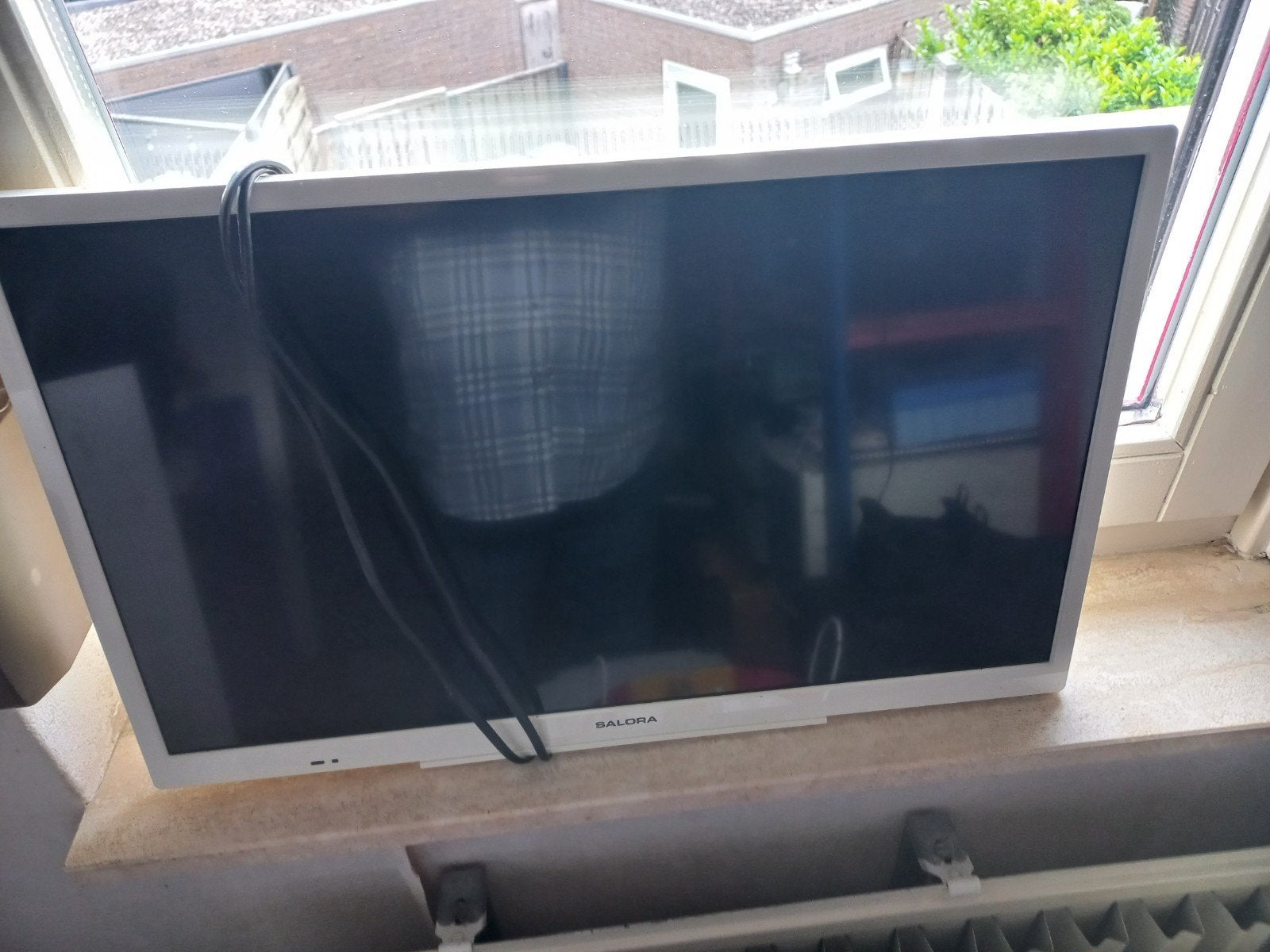 Salora 24 inch Kleuren TV met Afstandsbediening (wit), Ophalen, Gebruikt, 60 tot 80 cm, Overige merken