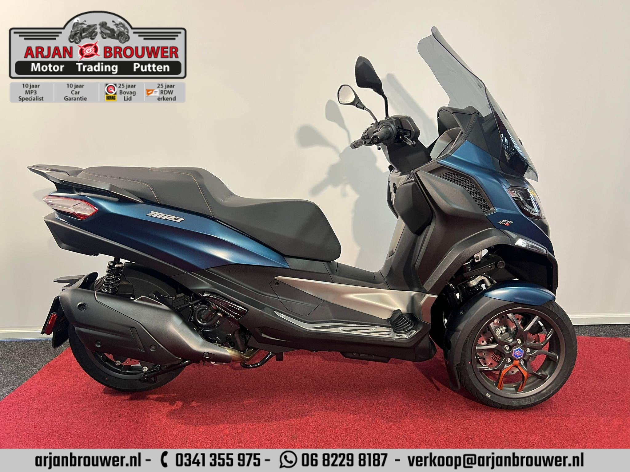 Piaggio MP3 530 HPE Exclusive ABS E5+ NIEUW, 530 cc, Postbus 305
4900 AH  Oosterhout, NL, Overig, Customer_service@piaggio.com