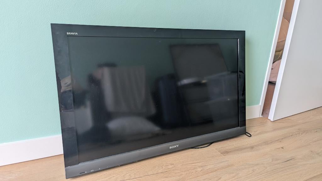 Sony Bravia LCD TV - Gebruikt, met muurbeugel, Gebruikt, 50 Hz, LCD, Ophalen of Verzenden