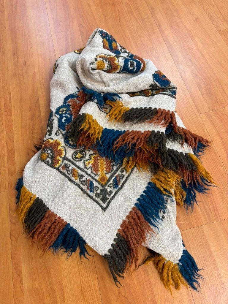 Tafelkleed jaren '70 geborduurd linnen 155/113 cm, Ophalen of Verzenden