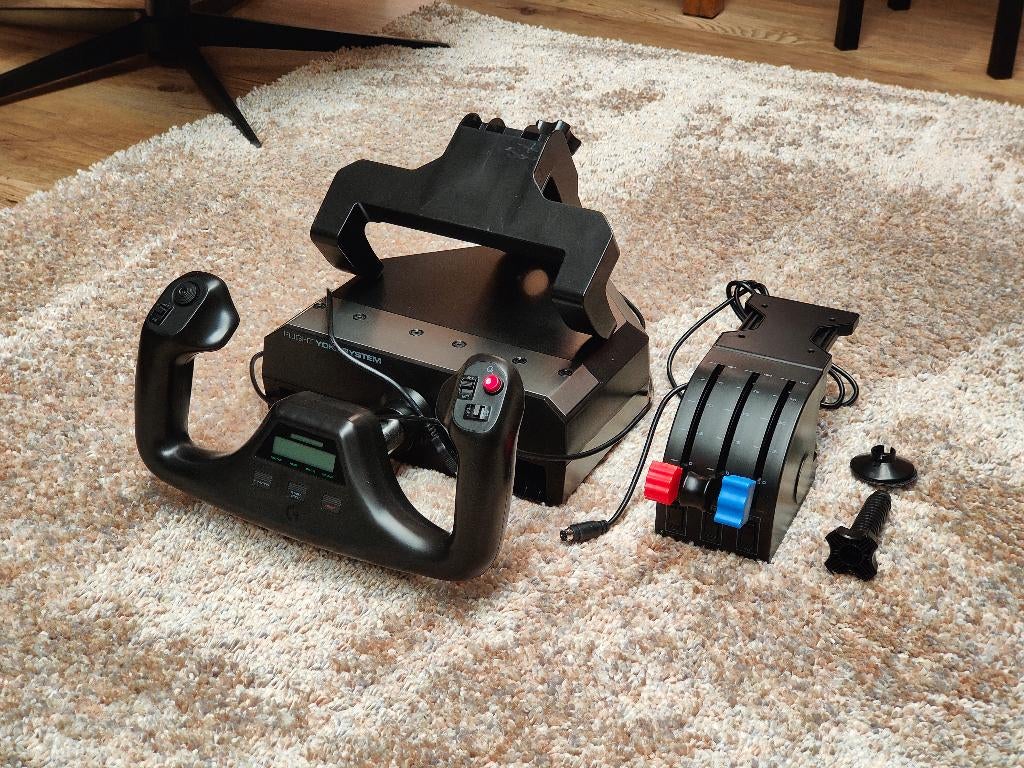 Logitech/Saitek Pro Flight Yoke System, Computers en Software, Joysticks, Zo goed als nieuw, Ophalen of Verzenden