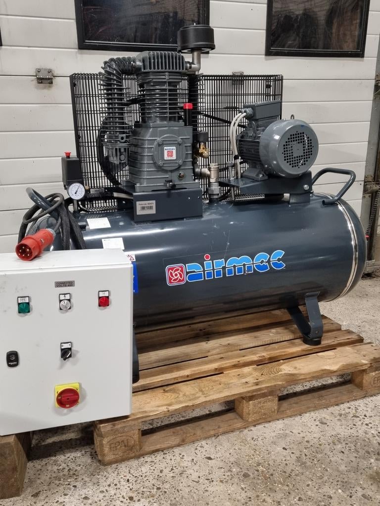 Compressor, Gebruikt, Mobiel, 10 bar of meer, 100 liter of meer