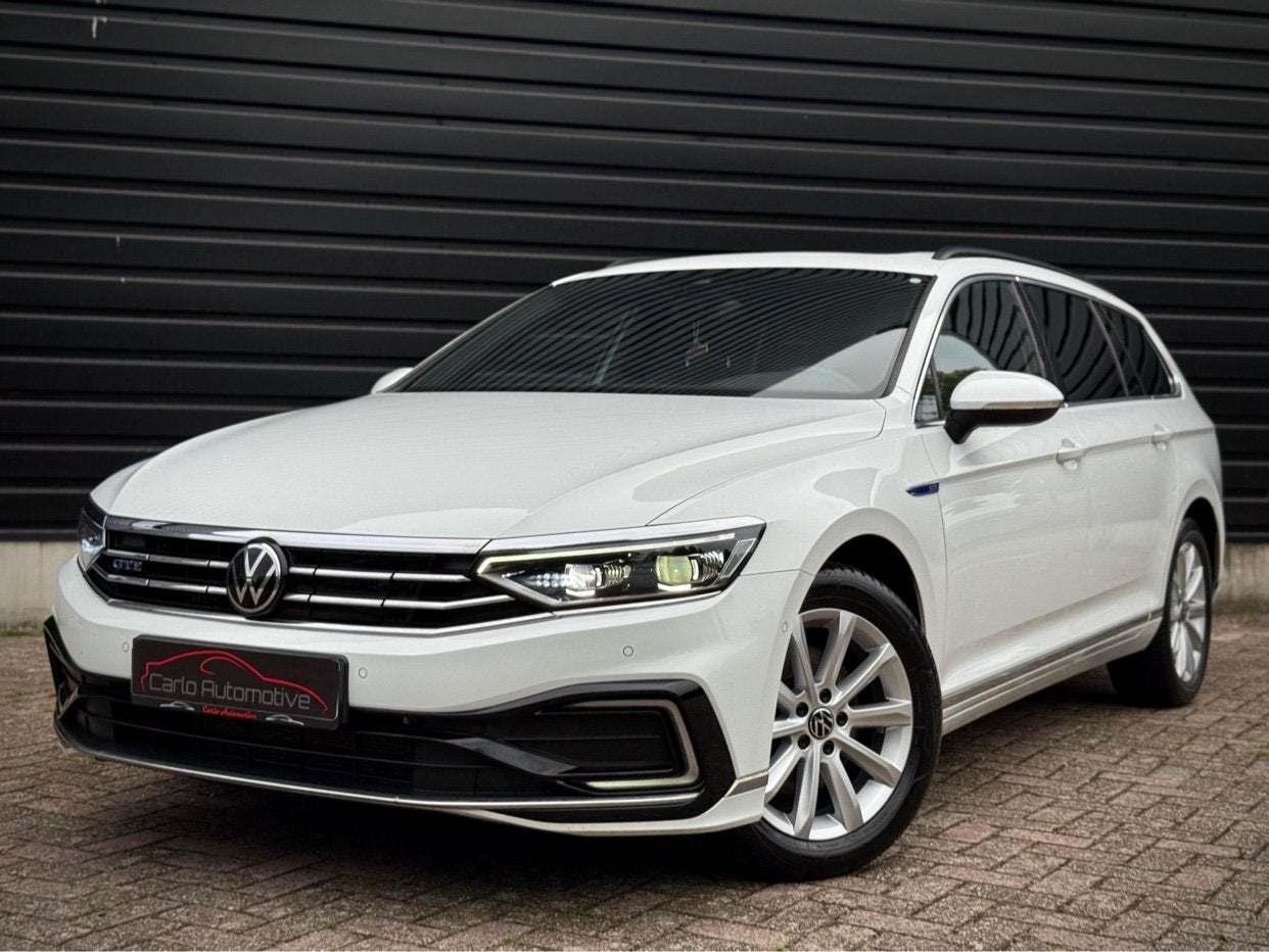 Volkswagen Passat Variant 1.4 TSI GTE PANO|VIRTUAL|ACC|CAMER, Dealer onderhouden, 77 km/l, Gebruikt, Euro 6