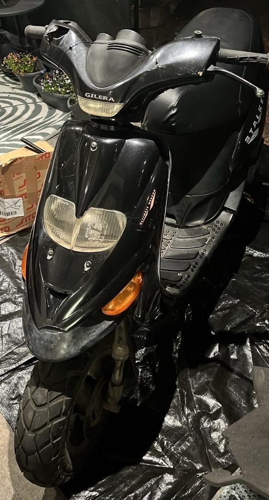 70cc gilera stalker, Fietsen en Brommers, Scooters | Peugeot, Zo goed als nieuw, Vivacity, Tweetakt, Ophalen of Verzenden
