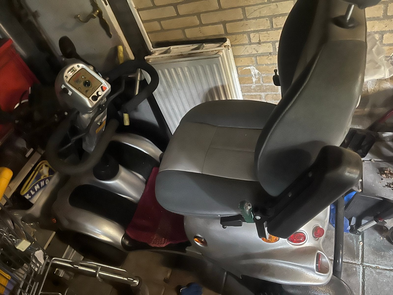 Scootmobiel te koop, Boeken, E-books