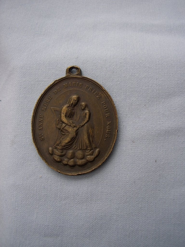 Religieuze medaille / hanger - 19e eeuw - bodemvondst, Ophalen of Verzenden
