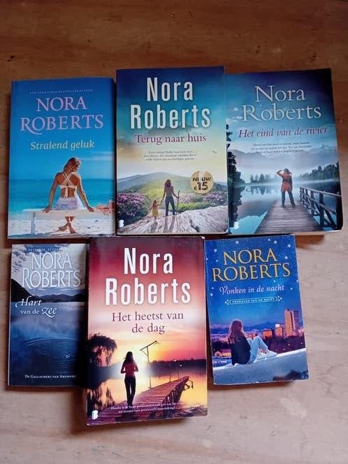 Nora Roberts vonken in de nacht - terug naar huis, Ophalen of Verzenden, Gelezen, Nora Roberts