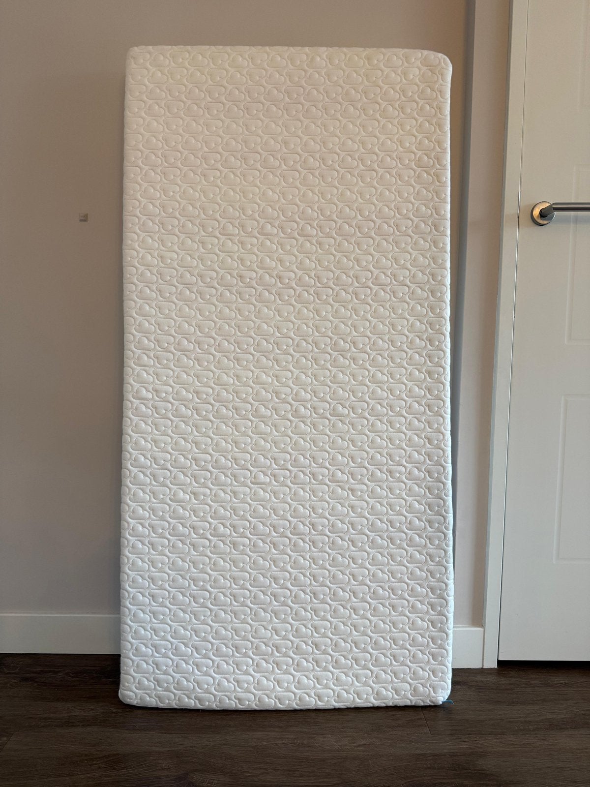 Aerosleep | matras 140x70 en matrasbeschermer, Kinderen en Baby's, Kinderkamer | Bedden, Ophalen, 70 tot 85 cm, 140 tot 160 cm