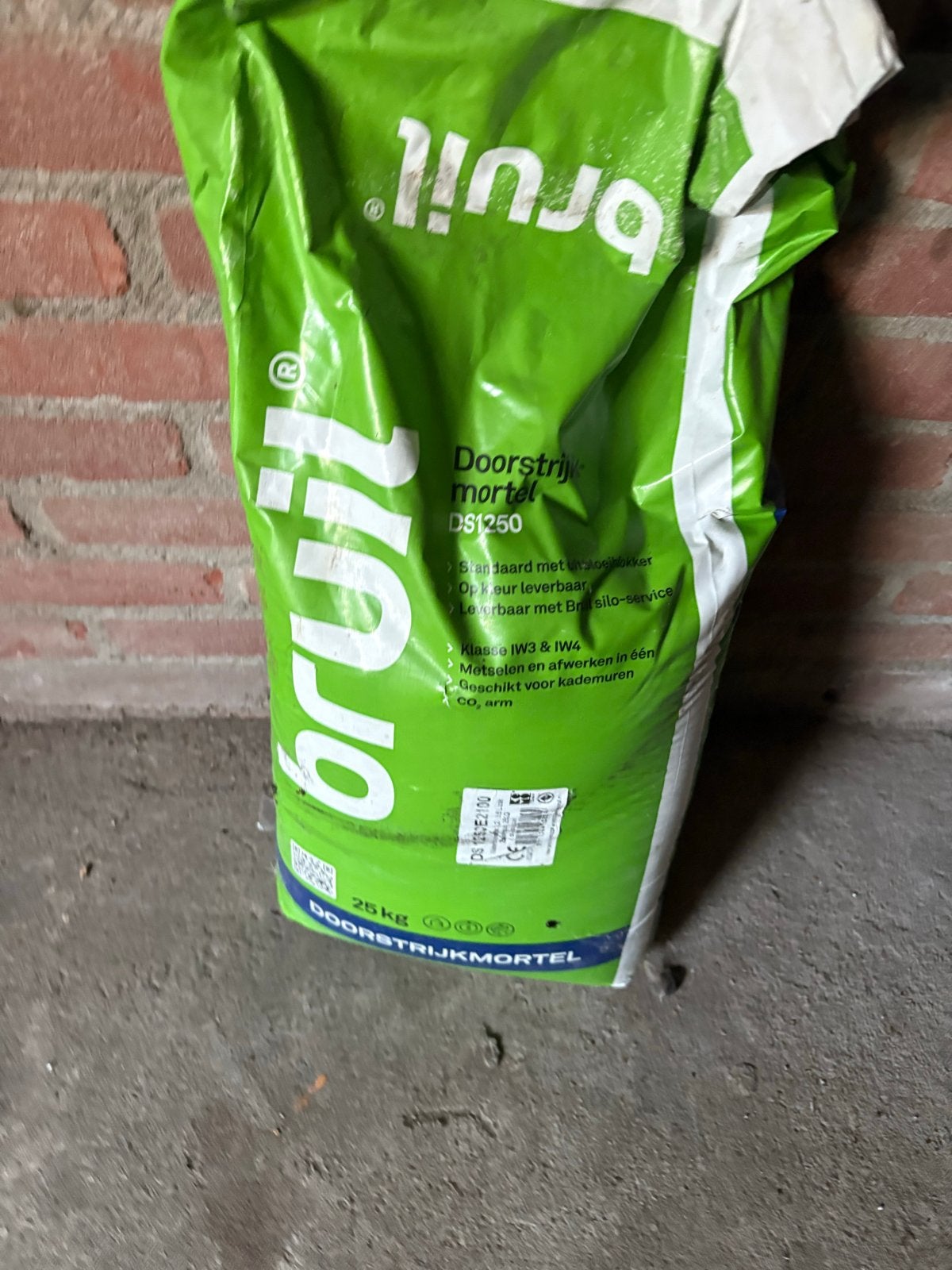 Bruil Doorstrijkmortel DS1250 - 25kg zak, Doe-het-zelf en Verbouw, Ophalen of Verzenden, Nieuw