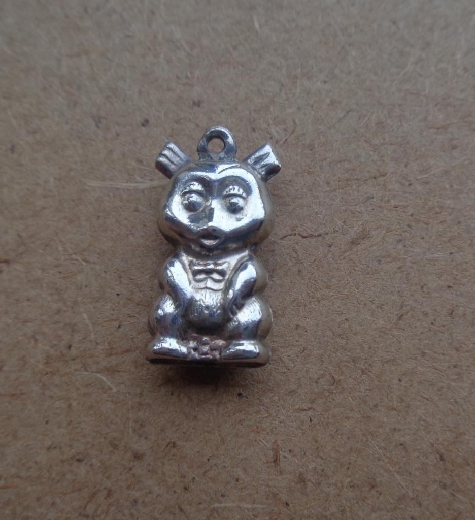 zilveren vintage bedel blije beer [446], Overige merken, Verzenden, Zo goed als nieuw, 1 bedel
