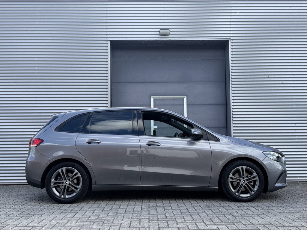 Mercedes-Benz B-Klasse 180 Advantage I Aut. I Leder I Carpla, 136 pk, Gebruikt, 4 cilinders, 700 kg